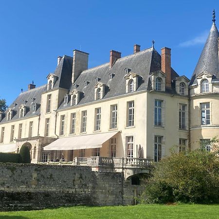 Chateau D'Augerville Golf & Spa Resort المظهر الخارجي الصورة