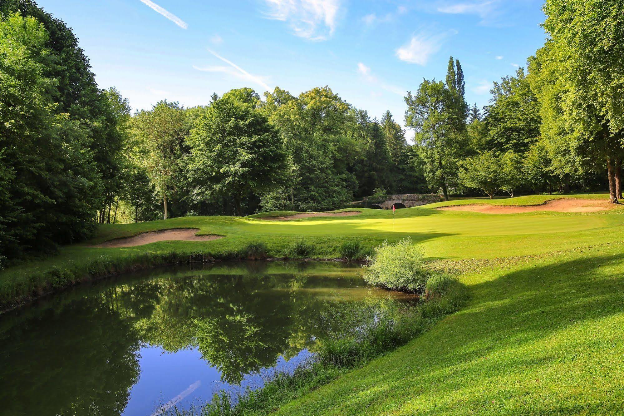 Chateau D'Augerville Golf & Spa Resort المظهر الخارجي الصورة